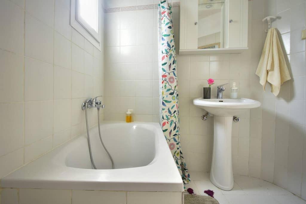 Nafsikas Apartment - Ipsos Beach Екстериор снимка