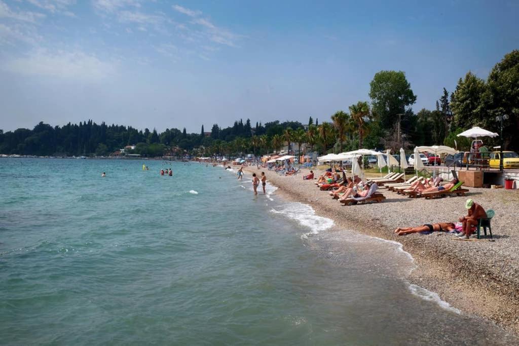 Nafsikas Apartment - Ipsos Beach Екстериор снимка